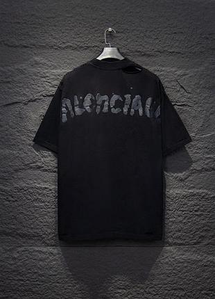 Футболка balenciaga