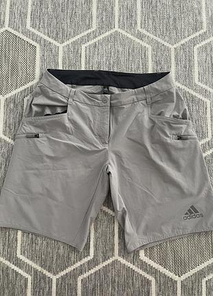 Туристические женские шорты adidas
