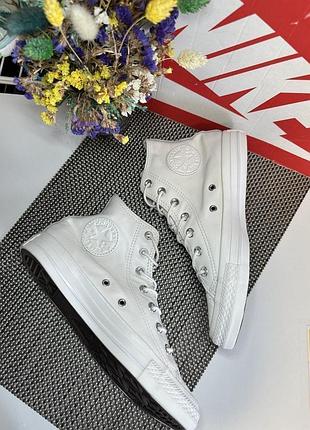 Оригінальні високі шкіряні кеди converse