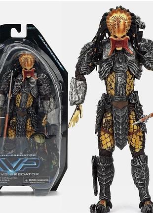 Коллекционная фигурка celtic predator avp alien vs predator — экшен-фигура хищник с доспехами и копьем, 20 см