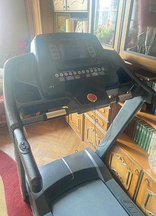 Беговая дорожка finnlo endurance bt