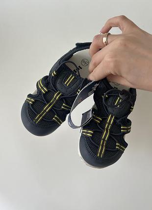 Спортивні босоніжки lupilu 27 розмір 17 см устілка
