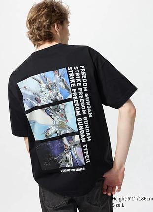 Футболка унисекс uniqlo р. s/36