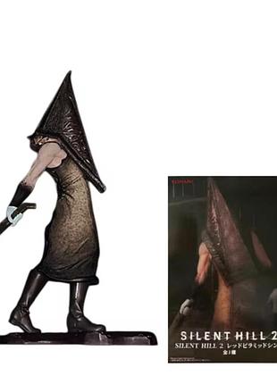 Колекційна екшн-фігурка пірамідоголовий із сайлент хілл / pyramid head silent hill 2 red pyramid thing statue 22 см з мечем
