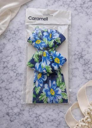 Детская повязка на голову caramell с большим бантом «синие цветы», хлопок 0-6 мес
