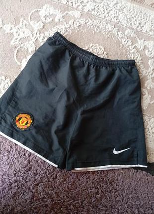 Спортивные мужские шорты бренда nike футбольного клуба manchester united