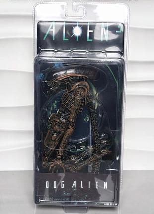 Колекційна фігурка dog alien / пес-чужий чужий 3 / alien 3 23 см — dog alien xenomorph action figure