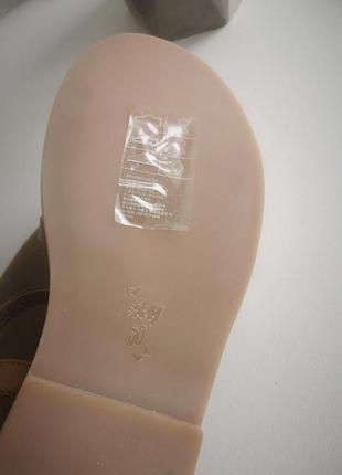 Сандали кожаные 9