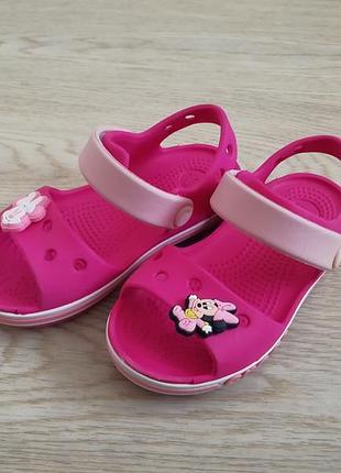 Босоніжки сандалі крокси рожеві crocs c8 25 розмір