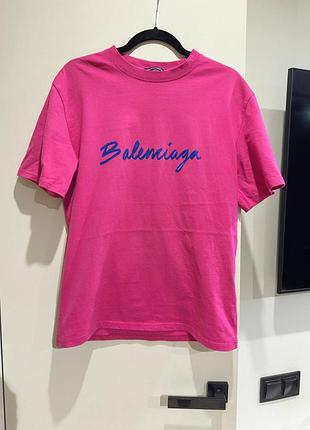 Футболка balenciata