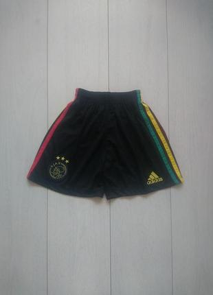 Спортивні шорти ajax amsterdam