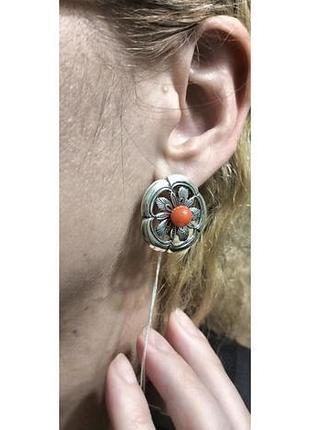 Серебряные серьги с розовым кораллом арт.20287