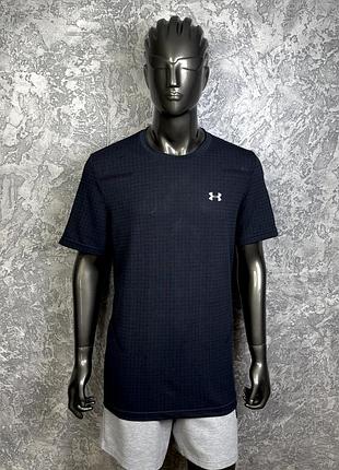 Under armour fit ted футболка xl размер спортивная тёмно-серая с принтом
