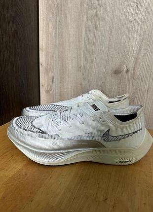 Nike zoom x - бігові кросівки