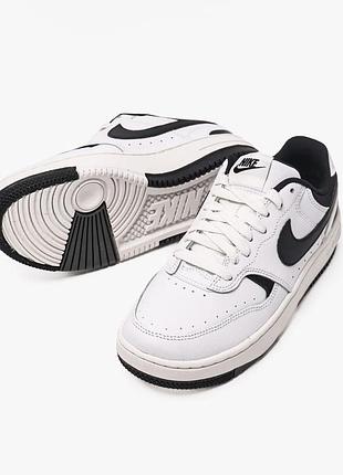 Nike gamma force white/black