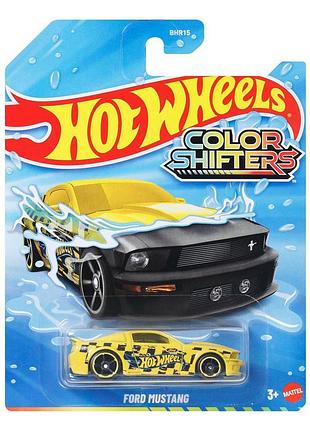 Автомобіль hot wheels color shifters зміни колір 2007 ford mustang 1:64