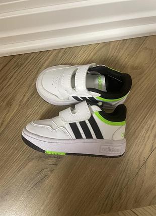 Adidas дитячі