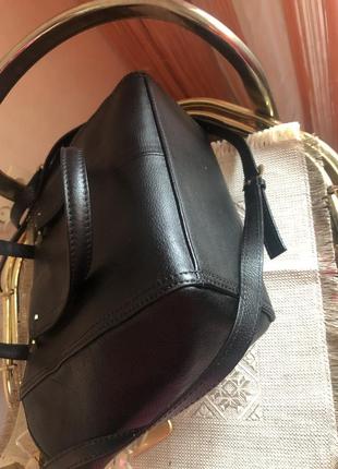 Практичная кожаная сумка на плечо, натуральная кожа6 фото