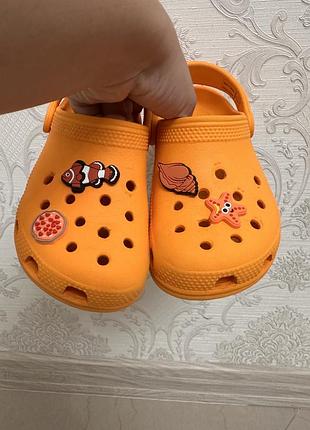 Сандалі crocs c12