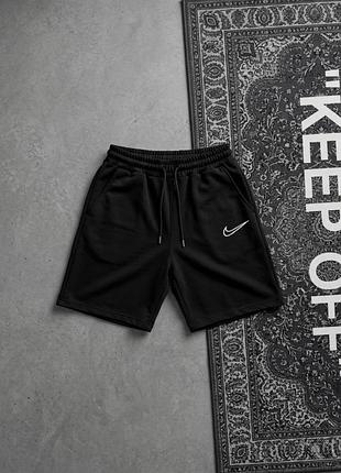 Чоловічі шорти nike чорні