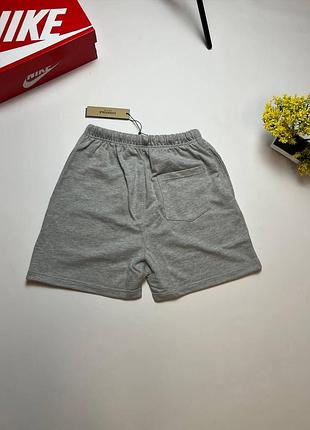 Шорти essentials 2