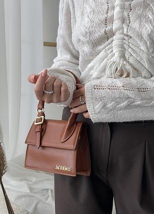 Класичнна жіноча сумочка jacquemus брендова міська сумка жакмюс для жінки шкіряна сумка через плече для дівчини