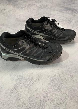 Salomon gore tex стильні чоловічі кросівки