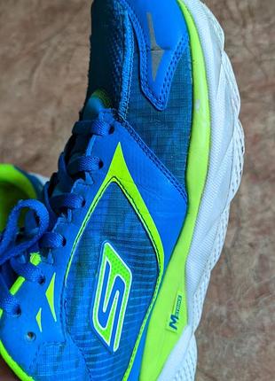 Sketchers go run 8