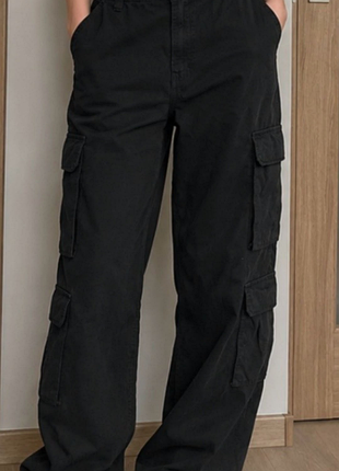 Штани карго bershka