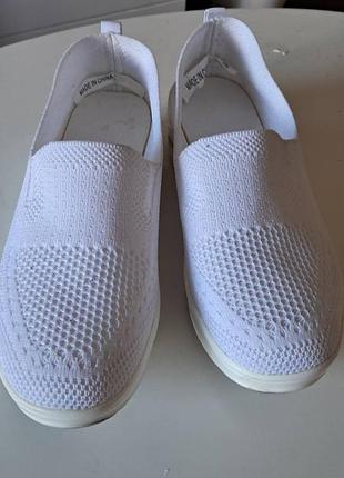 Слипоны женские