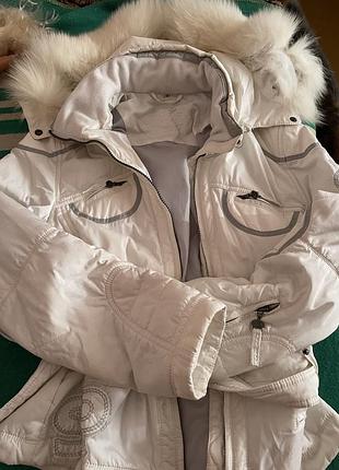 Елітна біла зимова куртка sportalm з натуральним хутром (оригінал, р. 38/s-m)