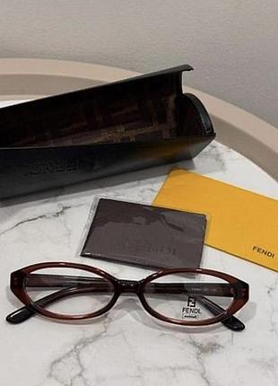 Окуляри fendi