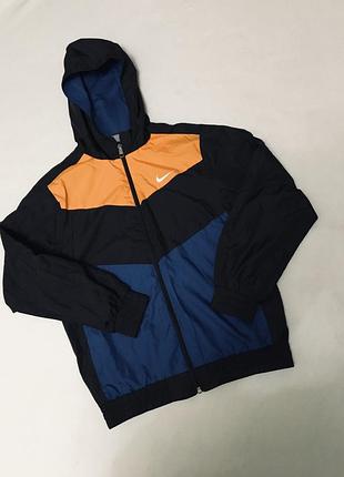 Ветровка nike nsw оригинальная на 11-12-13 лет 146-152-158см спортивная куртка