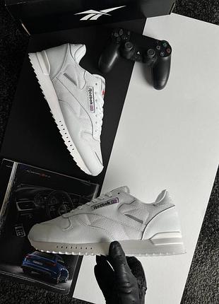 All white 5