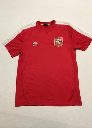Спортивная футболка umbro оригинальная красная с белыми лампасами