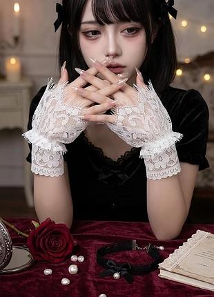 Білі мереживні манжети jirai kei lolita gothic