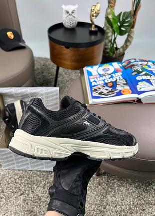 Reebok premier trinity kfs black white 3
