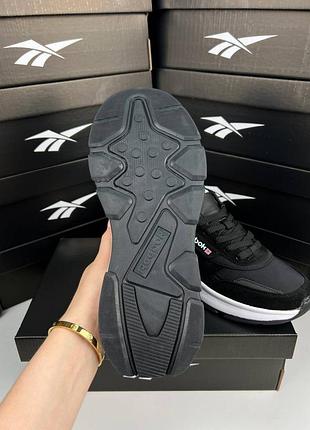 Reebok classic black white 5