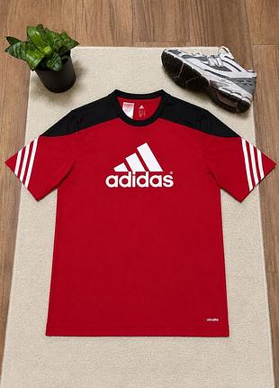 Червона футболка  adidas