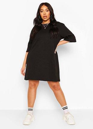 Плаття-футболка boohoo з етикеткою