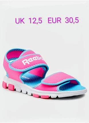 Сандалии босоножки бренда reebok wave glider. u9. 12,5.   eur.   30,5
