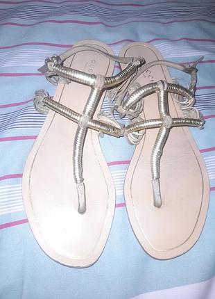 Сандалії gucci (оригінал), шкіра.
