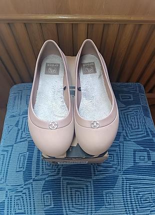 Оригінальні утеплені балетки crocs mammoth disc flat