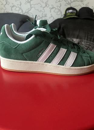 Кросівки adidas