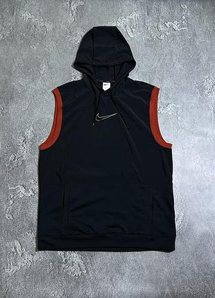 Спортивна жилетка худі nike dri-fit  розмір l оригінал ідеальний стан чорна безрукавка