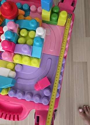 Столик и конструктор mega bloks 6