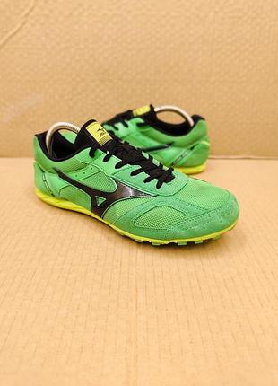 Кроссовки шиповки mizuno - размер 41 (26.5 см)