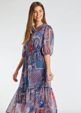 Красивое с воланом по низу и объемными рукавами платье 👗 пейсли