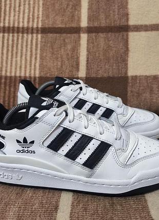 Мужские кроссовки adidas