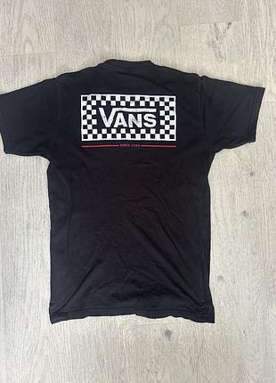 Футболка vans